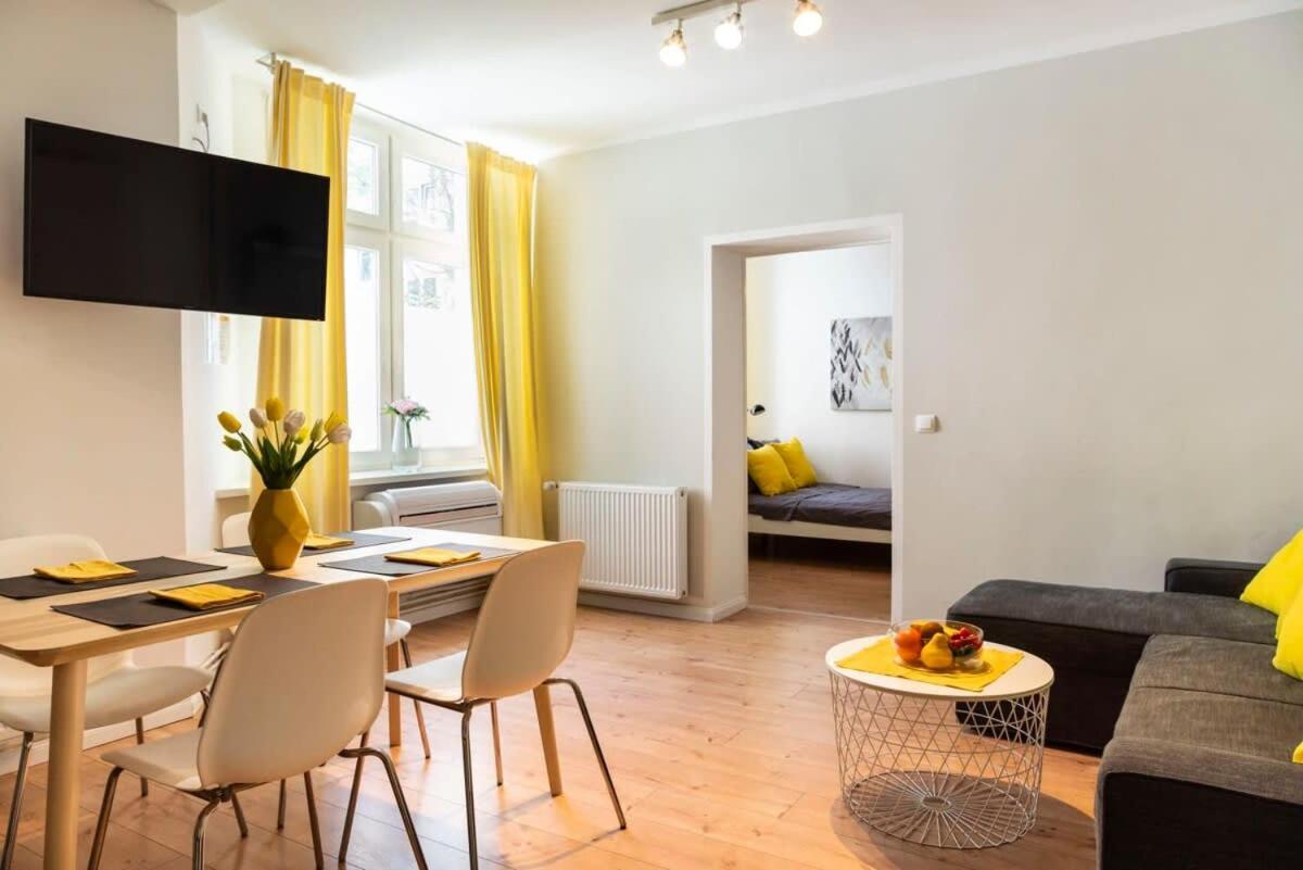 Cosy Two Br Plus Self Checkin Plus Street Parking Berlin Kültér fotó