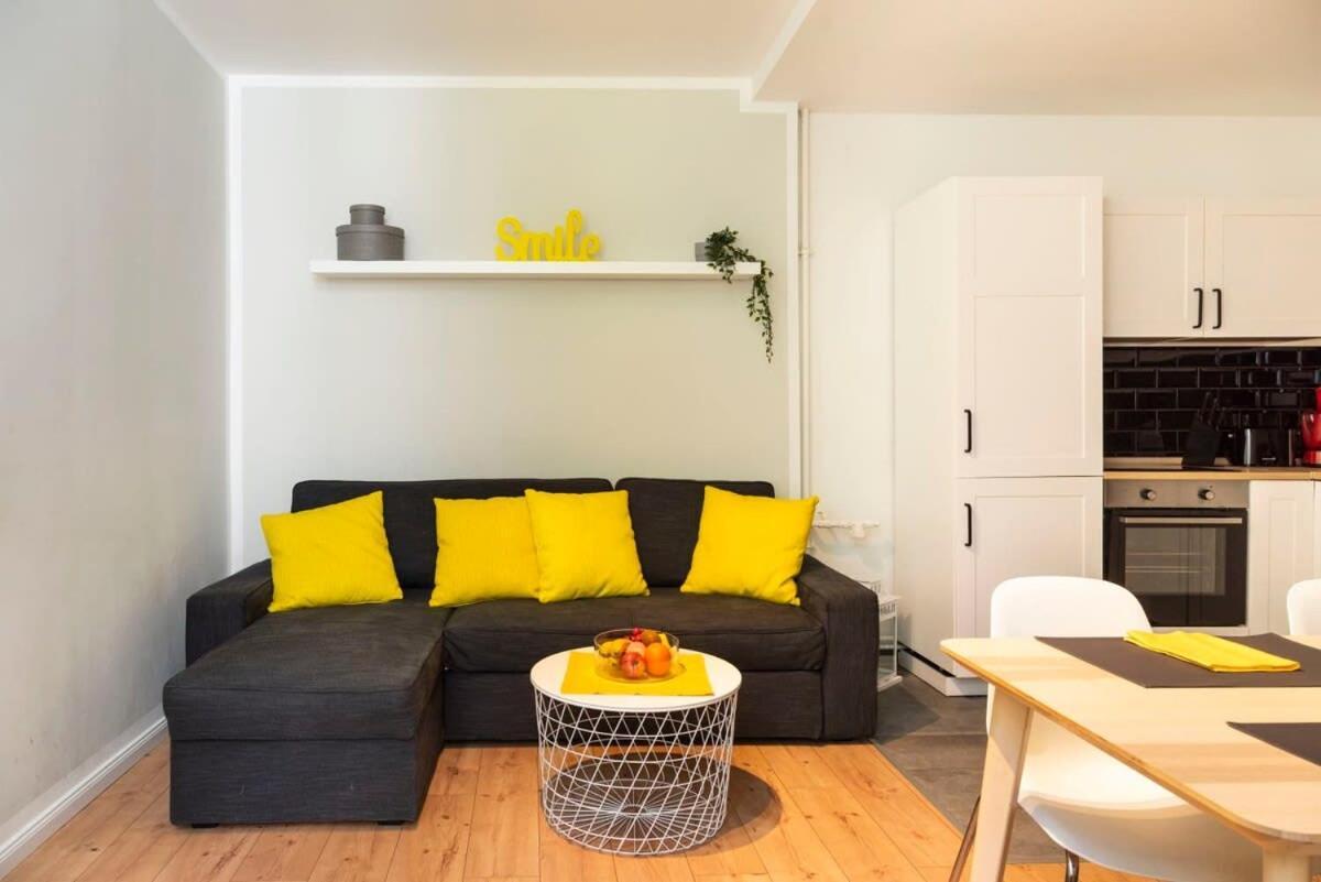 Cosy Two Br Plus Self Checkin Plus Street Parking Berlin Kültér fotó